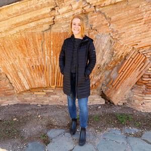 Meet your Posher, Libby